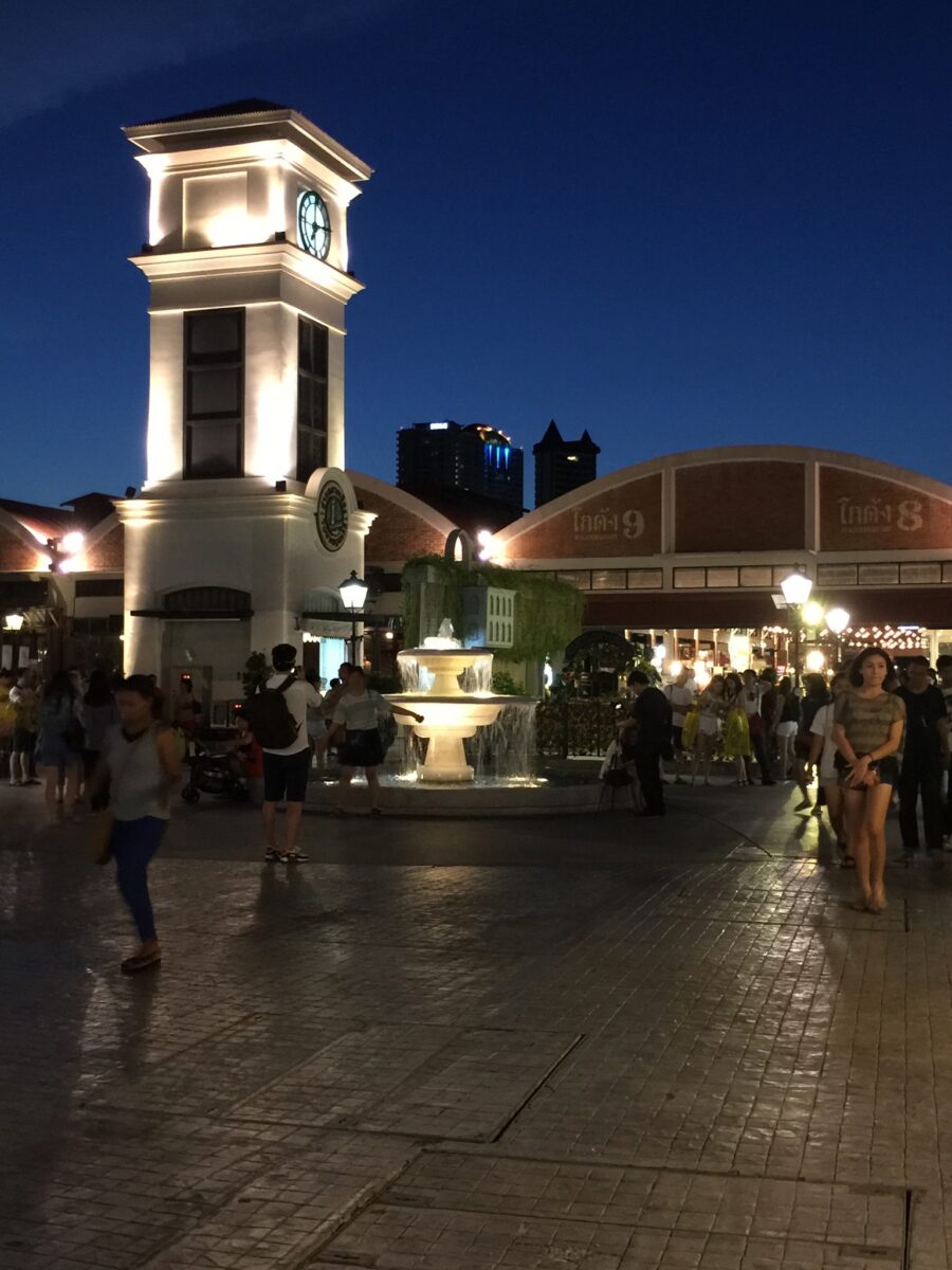 Asiatique河濱夜市